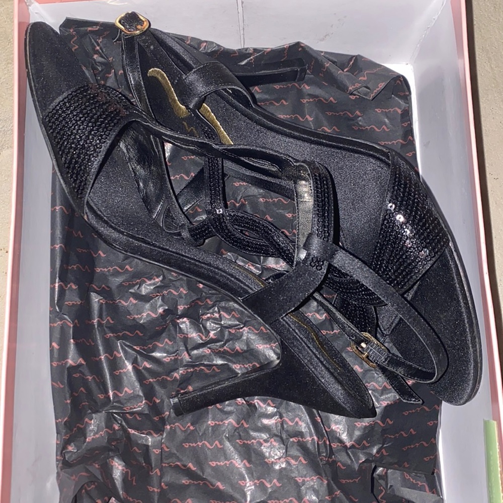 Black heels